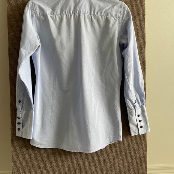 Blouse with graphic accents at collar and cuffs - Picture 4 of 7